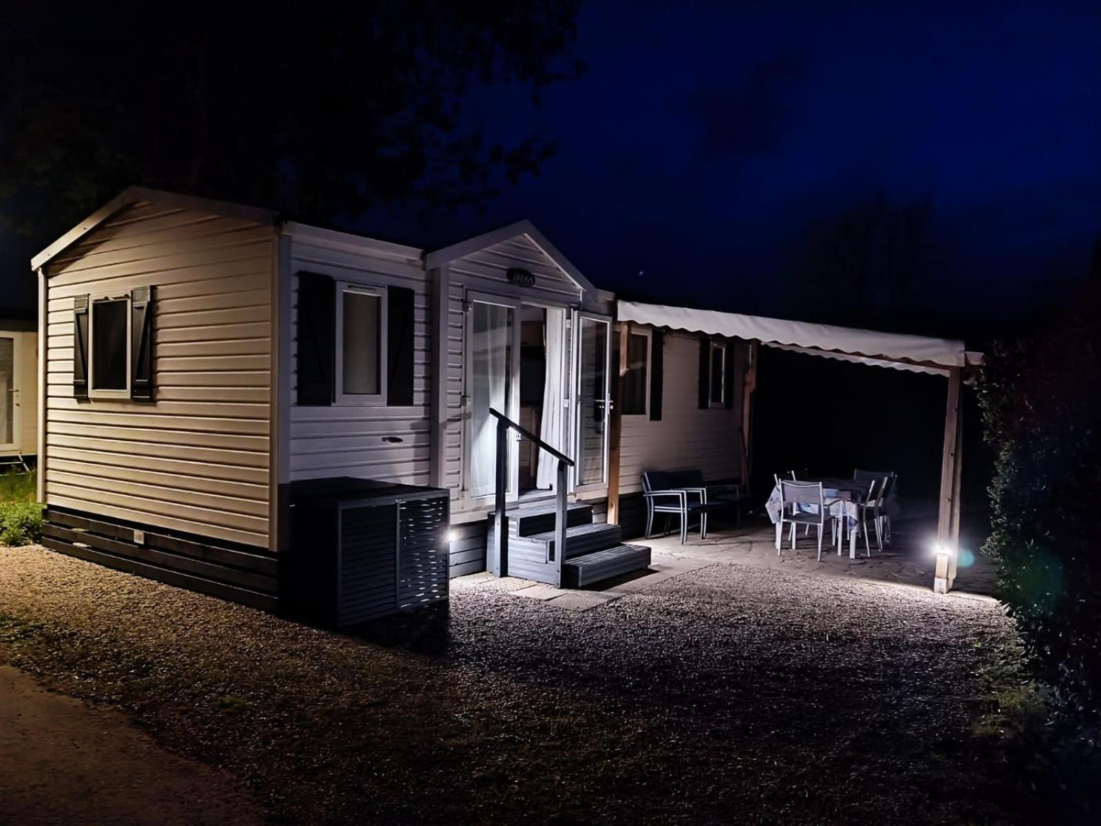 Campingplatz Mobil-home - Montana 4 Etoiles, Golfe De Saint-tropez *